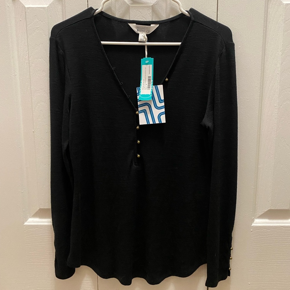Black Fitted Knot Top - NEW WITH TAGS NEVER WORN